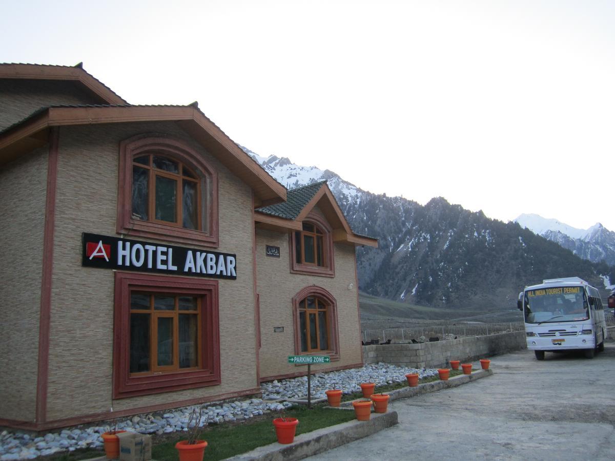 Hotel Akbar Sonāmarg Exterior foto